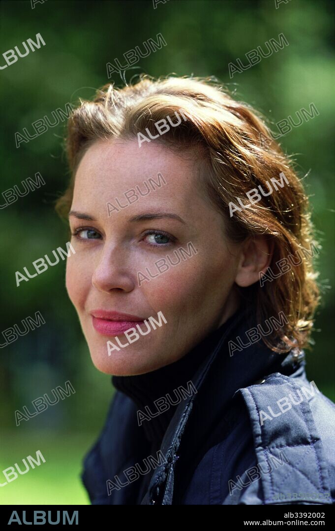CONNIE NIELSEN in THE HUNTED, 2003, directed by WILLIAM FRIEDKIN. Copyright PARAMOUNT PICTURES.