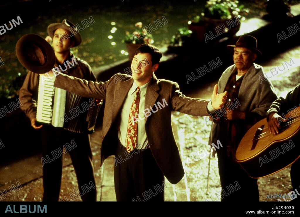 A WALK IN THE CLOUDS, 1995, directed by ALFONSO ARAU. Copyright 20TH CENTURY FOX.