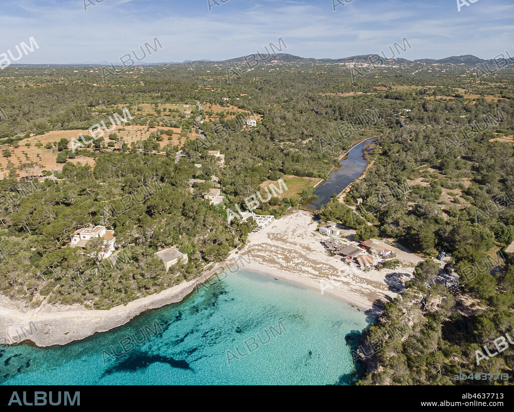 Cala de sa Font de n'Alis, Mondragó Natural Park, Santanyí municipal area, Mallorca, Balearic Islands, Spain.