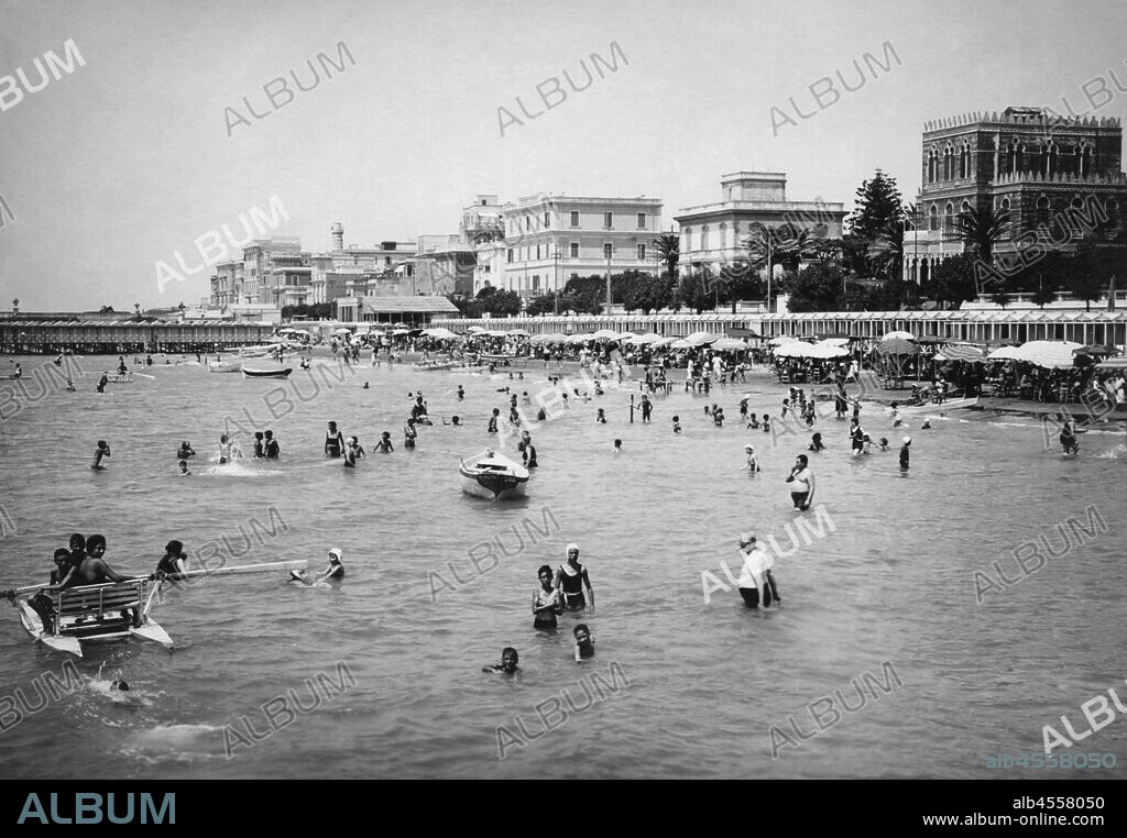 Beach. anzio. lazio. Italy 1930-40.