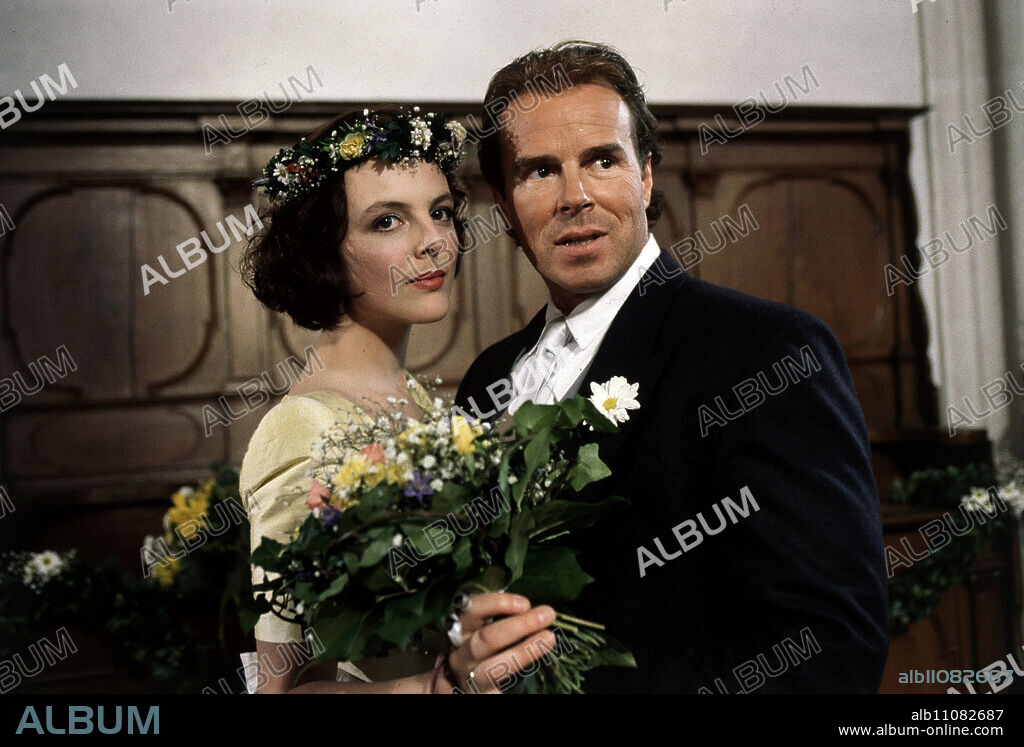 TAFELSPITZ / Austria 1992 / Xaver Schwarzenberger Image: After the young master chef Lilli (ANIKA PAGES) has cooked for her American boss Thomas (JAN NIKLAS) according to all the rules of the art, nothing stands in the way of a marriage...