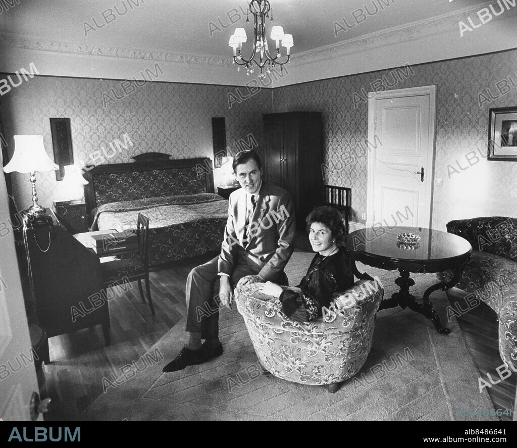 Göteborg 1987-12-13 - Nya ägarna till Hotell Eggers vid Drottningtorget - Jan och Gunilla Ramén *** Local Caption *** GP mapp 38 M 37. LARS SÖDERBOM.