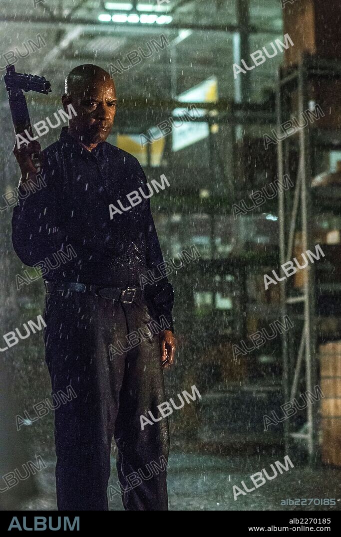 DENZEL WASHINGTON en EQUALIZER, THE: EL PROTECTOR, 2014 (THE EQUALIZER), dirigida por ANTOINE FUQUA. Copyright COLUMBIA PICTURES.