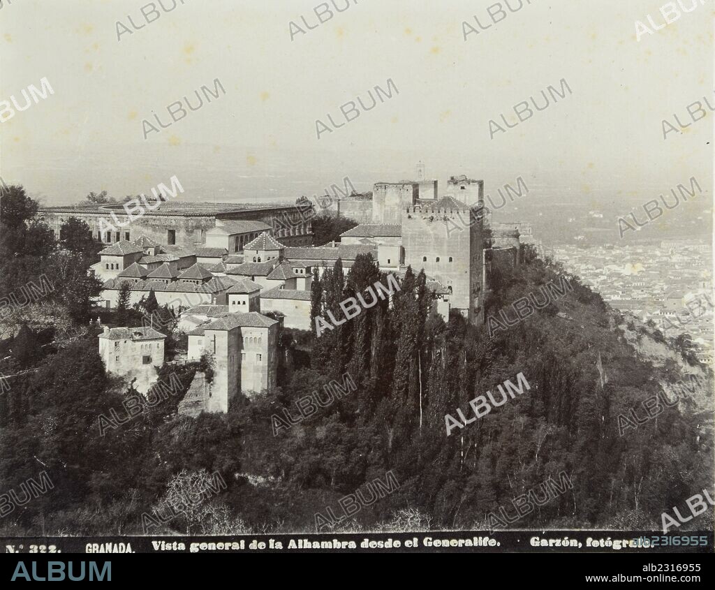 Granada, la Alhambra: Vista general desde el Generalife.