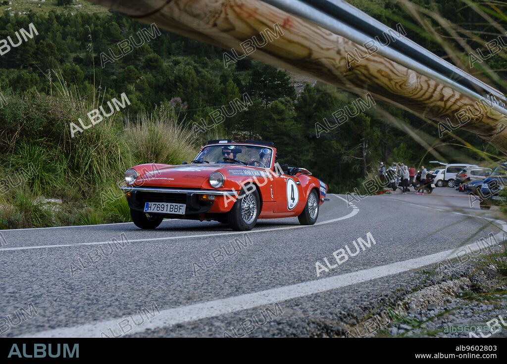 TRIUMPH Spitfire, Rally Clásico Isla de Mallorca, carretera Puig Major, Mallorca, Balearic Islands, Spain.