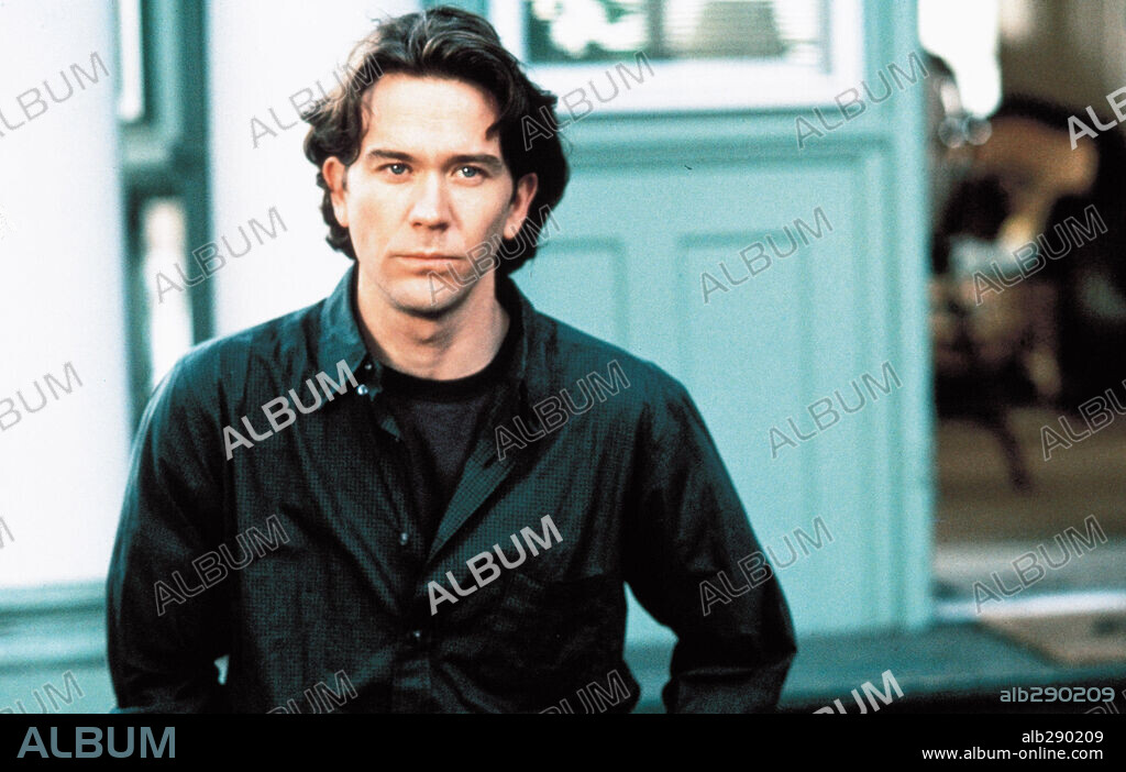 TIMOTHY HUTTON en LA MITAD OSCURA, 1993 (THE DARK HALF), dirigida por GEORGE A. ROMERO. Copyright ORION PICTURES.