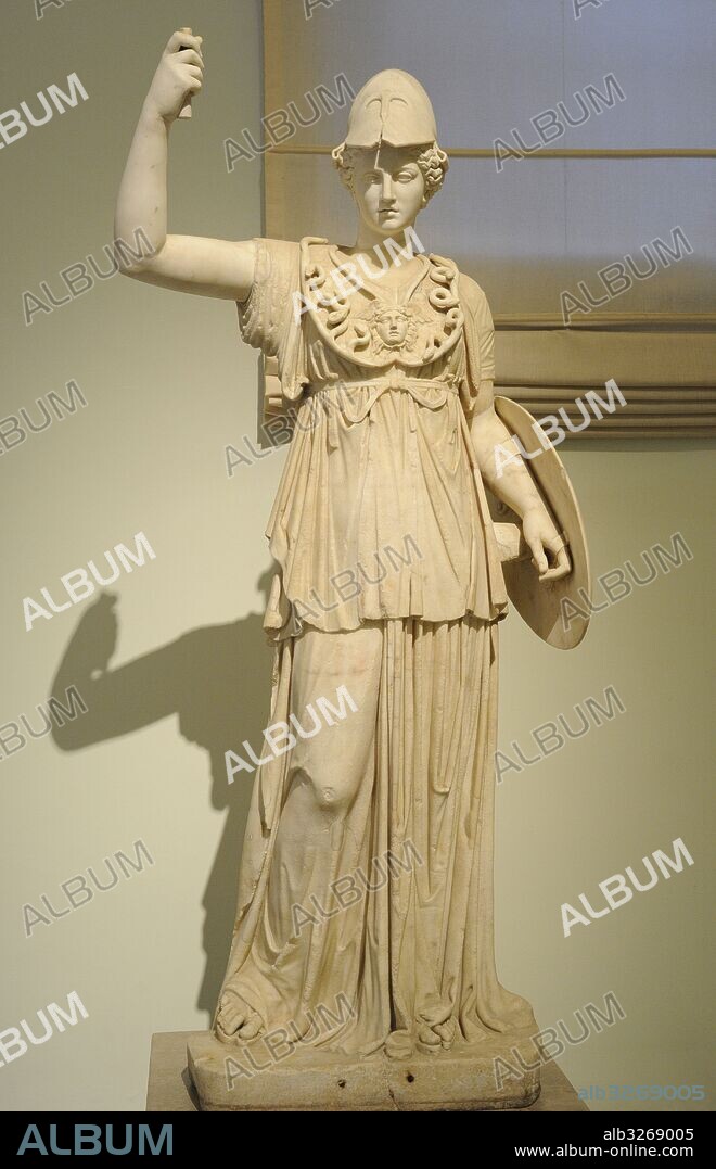 Diosa Atenea (Minerva romana). Siglo II d. C. Romana. Colección Farnese. Museo Arqueológico Nacional. Nápoles. Italia.
