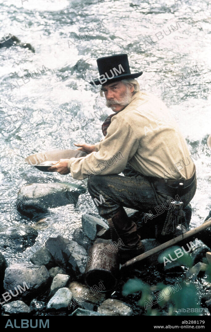 LEE MARVIN en LA LEYENDA DE LA CIUDAD SIN NOMBRE, 1969 (PAINT YOUR WAGON), dirigida por JOSHUA LOGAN. Copyright PARAMOUNT PICTURES.