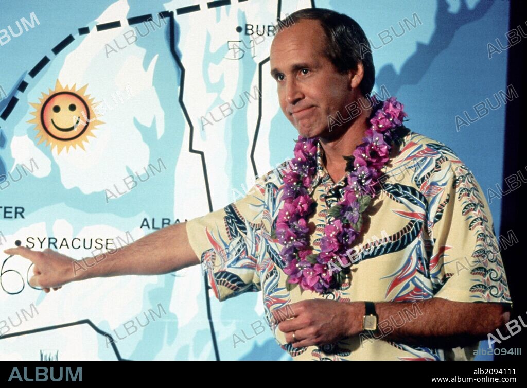 CHEVY CHASE in SNOW DAY, 2000, directed by CHRIS KOCH. Copyright PARAMOUNT PICTURES.