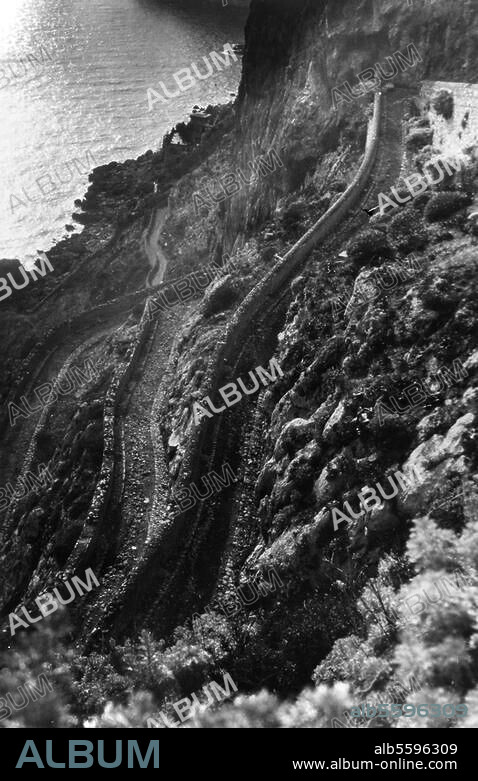 zu: Krupp, Friedrich Alfred Industrieller (Friedrich Krupp A.G. Essen); 1854-1902. Die Via Krupp auf Capri. Foto.