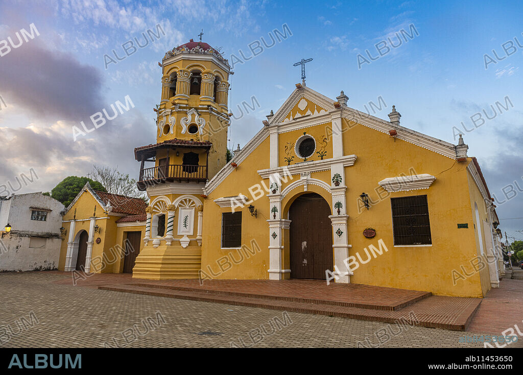 Iglesia De Santa Barbara, Mompox, UNESCO World Heritage Site, Colombia, South America.