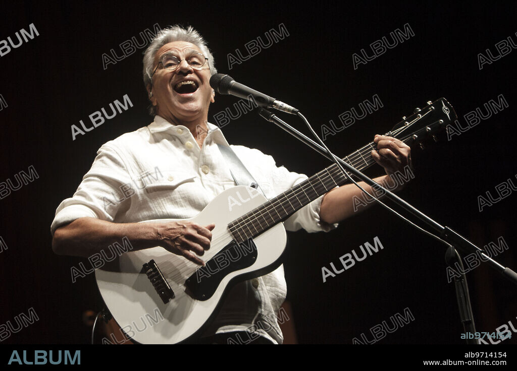 Madrid 29/05/2014. Concierto de Caetano Veloso en el circo Price Foto, Isabel Permuy Archdc.
