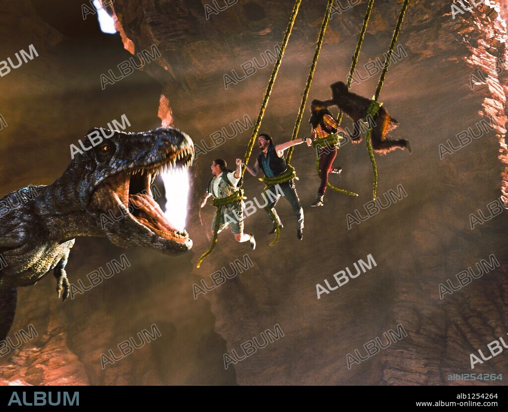 ANNA FRIEL, DANNY MCBRIDE, JORMA TACCONE and WILL FERRELL in LAND OF THE LOST, 2009, directed by BRAD SILBERLING. Copyright MOSAIC MEDIA GROUP.