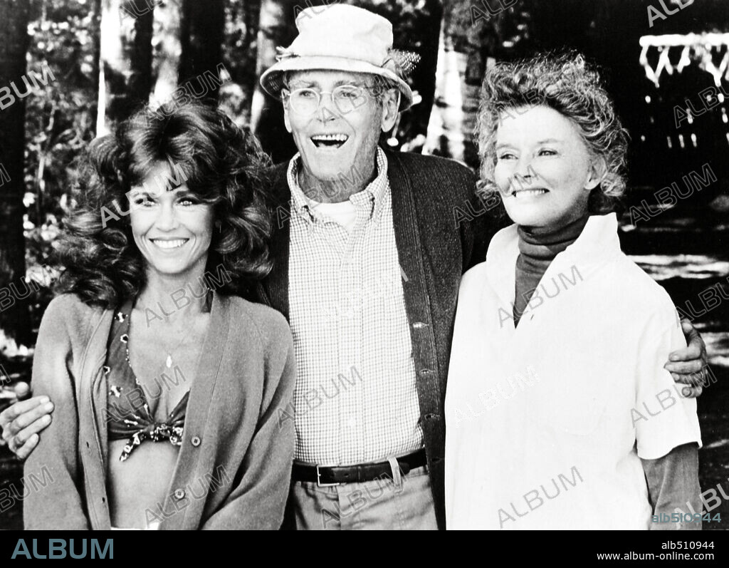 HENRY FONDA, JANE FONDA y KATHARINE HEPBURN en EN EL ESTANQUE DORADO, 1981 (ON GOLDEN POND), dirigida por MARK RYDELL. Copyright UNIVERSAL PICTURES.
