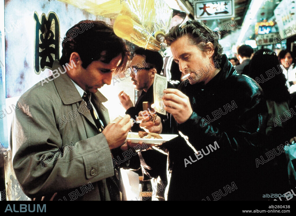 ANDY GARCIA y MICHAEL DOUGLAS en BLACK RAIN, 1989, dirigida por RIDLEY SCOTT. Copyright PARAMOUNT PICTURES.