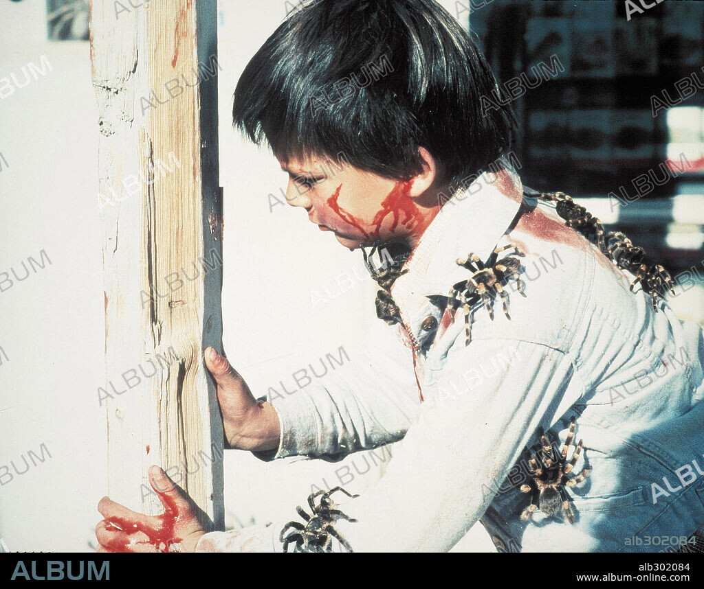 TARANTULA, 1977 (KINGDOM OF THE SPIDERS), dirigida por JOHN "BUD" CARDOS.