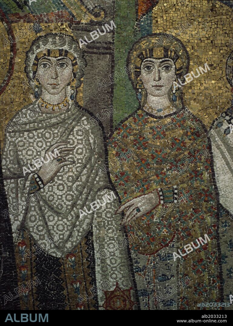 Emperatriz Teodora con las damas de la corte Antonia, esposa de Belisario y su hija Joanna, mosaico.