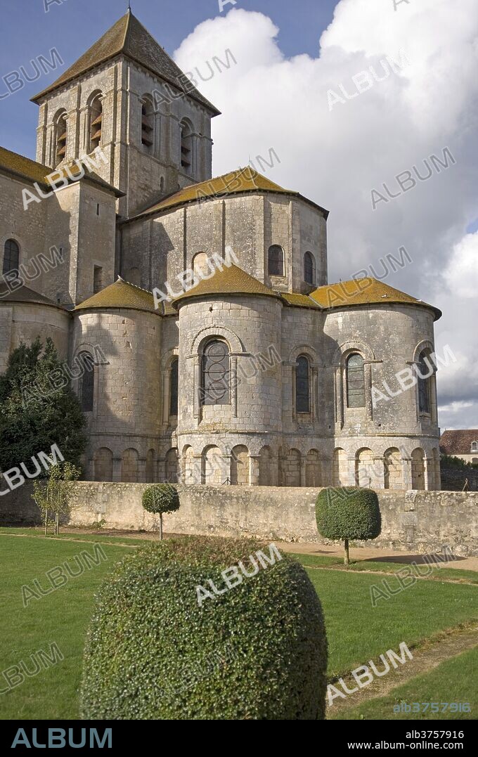 Abbey church of Saint-Savin sur Gartempe, known as the Romanesque Sistine Chapel, contains many 11th and 12th century murals, UNESCO World Heritage Site, Vienne, Poitou-Charentes, France, Europe.