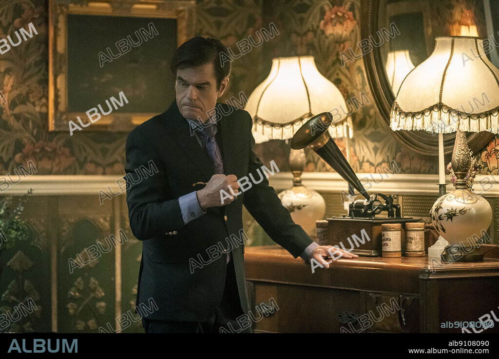 HARRY HAMLIN in ANNE RICE'S MAYFAIR WITCHES, 2023, directed by AXELLE CAROLYN, HAIFAA AL-MANSOUR and MICHAEL UPPENDAHL. Copyright AMC Studios.