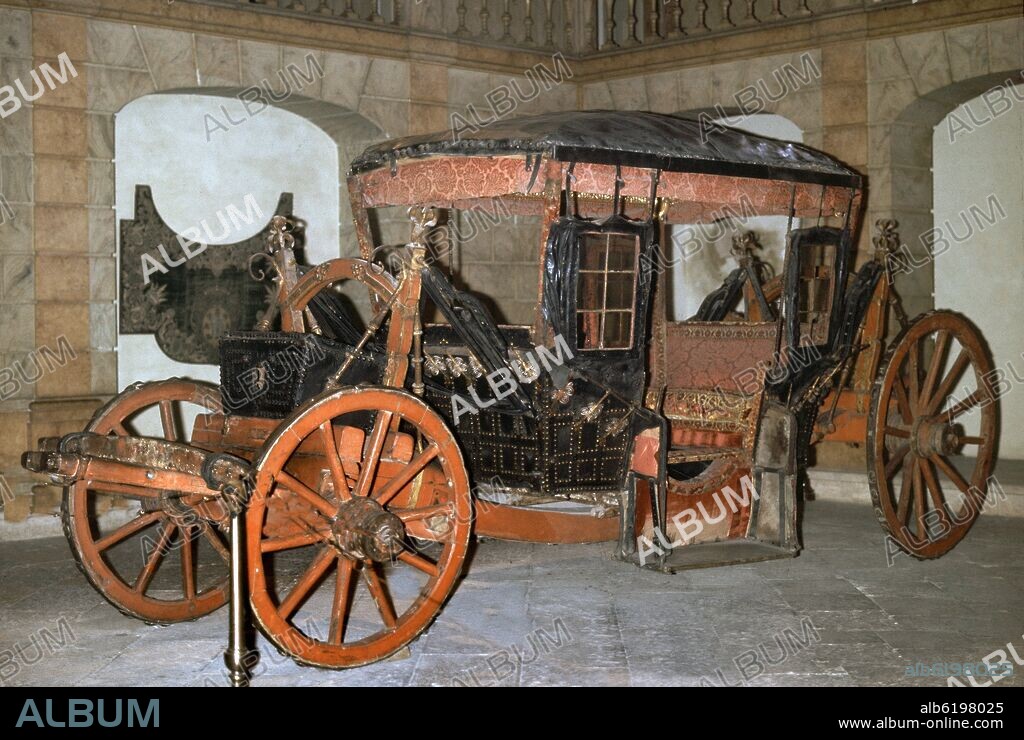 CARRUAJE DE FELIPE II - SIGLO XVI - 572x185x241 cm.