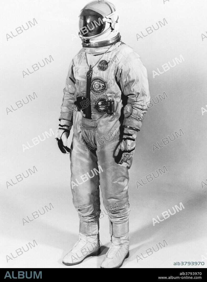 Model of the EVA (Extravehicular) suit worn by Edward H. White II in the Gemini 4 mission of 1965. The extravehicular suit differed from the regular Gemini suit in three ways: an extra layer for thermal and micrometeoroid protection was added, as well as two external visors and a strain relief zipper. The basic Gemini suit was a close-fitting, full-pressure suit with an inner layer of rubberized material covered by nylon.