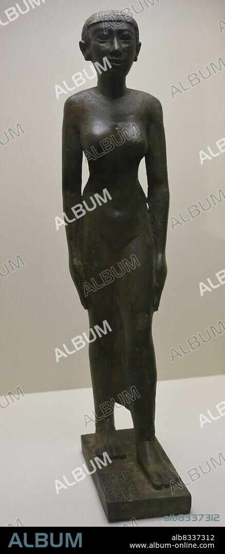 Egypt. Statue of the lady Shepes. Late Period. 26th dynasty. 664-525 BC. Bronze. Calouste Gulbenkian Museum. Lisbon, Portugal.