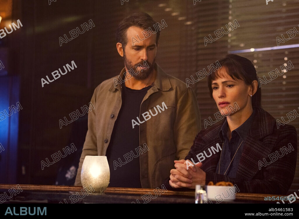 JENNIFER GARNER et RYAN REYNOLDS dans THE ADAM PROJECT, 2022, réalisé par SHAWN LEVY. Copyright Skydance Productions.