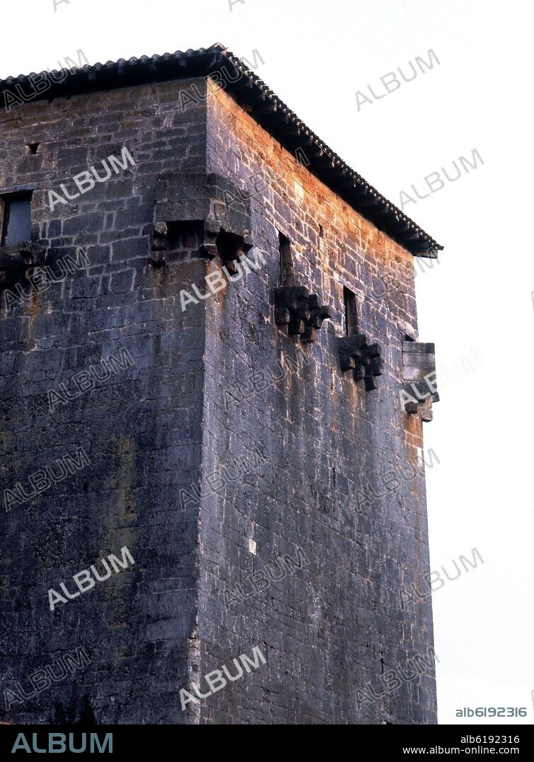 TORREON DE DOÑA URRACA ANTES DE FERNAN GONZALEZ - SIGLO X - SEGUN UNA LEYENDA FUE EL LUGAR DONDE EMPAREDARON A DOÑA URRACA.