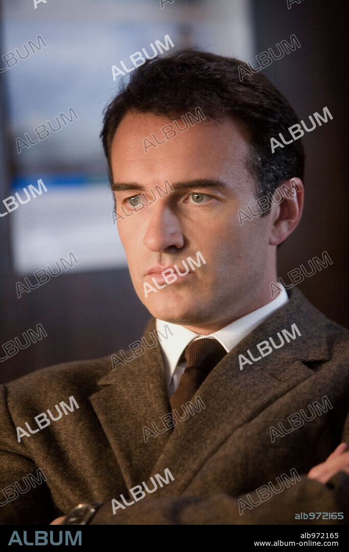 JULIAN MCMAHON in PREMONITION, 2007, directed by MENNAN YAPO. Copyright HYDE PARK FILMS/OFFSPRING ENTERTAINMENT/METRO GOLDWYN MAYER/ / BATZDORFF, RON.