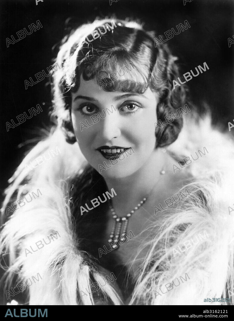 Hollywood, California: March 10, 1927. Actress Agnes Ayres has signed with Hal Roach Studios to play in comedies.