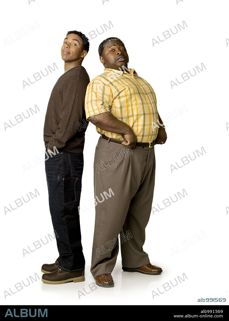 ALLEN PAYNE and LAVAN DAVIS in HOUSE OF PAYNE, 2006 (HOUSE OF PAYNE-TV), directed by TYLER PERRY. Copyright DEBMAR-MERCURY.