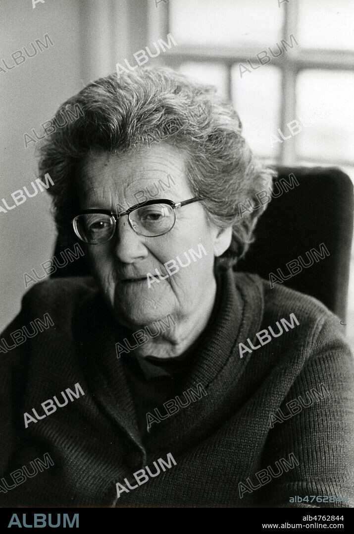 Portrait de Germaine TILLION (1907-2008). Photographie Jean POTTIER prise le 13 fevrier 1975. Credit : Photo Pottier/KHARBINE-TAPABOR.