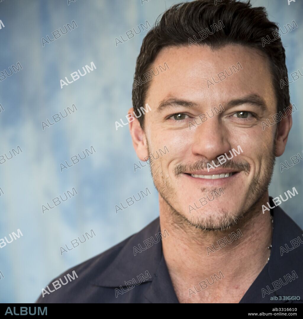 LUKE EVANS. March 5, 2017 - Hollywood, California, U.S. - LUKE EVANS promotes 'Beauty and the Beast' Luke Evans (born 15 April 1979) is a Welsh actor and singer. Evans began his career on the stage, performing in many of London's West End productions such as Rent, Miss Saigon, and Piaf before getting his Hollywood breakthrough role starring in the Clash of the Titans 2010 remake, playing Apollo. Following his debut, Evans was cast in such action and thriller films as Immortals (2011), The Raven (2012), and the re-imagined The Three Musketeers (2011), in which he played Aramis. In 2013, Evans starred as the main antagonist Owen Shaw in the blockbuster Fast & Furious 6, and also played Bard the Bowman in Peter Jackson's three-part adaptation of J. R. R. Tolkien's The Hobbit.[2] Evans also portrayed the vampire Dracula in the character's film origin story, Dracula Untold. Upcomong: 10x10 (2017), Professor Marston & the Wonder Women (2017), State Like Sleep (2017), The Alienist (TV Series 2017), Beauty and the Beast (2017. 05/03/2017