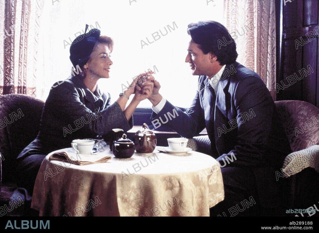 AMPARO LARRAÑAGA y FRANÇOIS-ERIC GENDRON en MI NOMBRE ES SOMBRA, 1996, dirigida por GONZALO SUAREZ. Copyright EL DESEO S.A / MULLER, ANA.