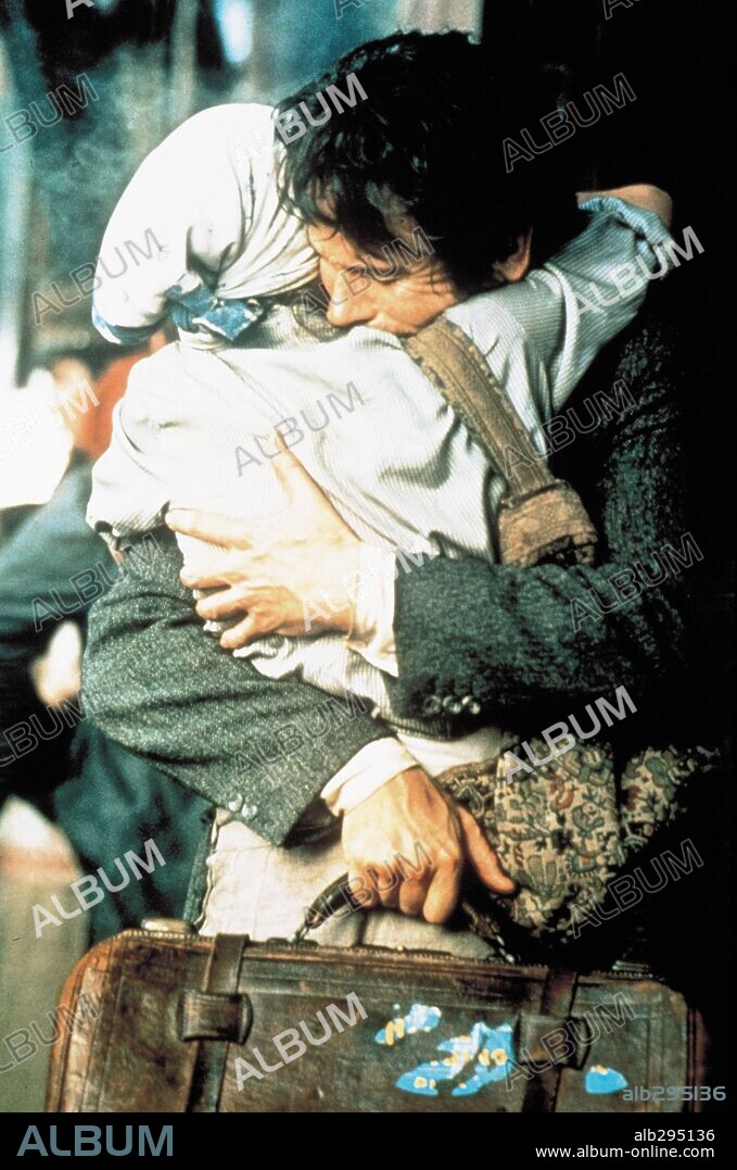 WARREN BEATTY en ROJOS, 1981 (REDS), dirigida por WARREN BEATTY. Copyright PARAMOUNT PICTURES.