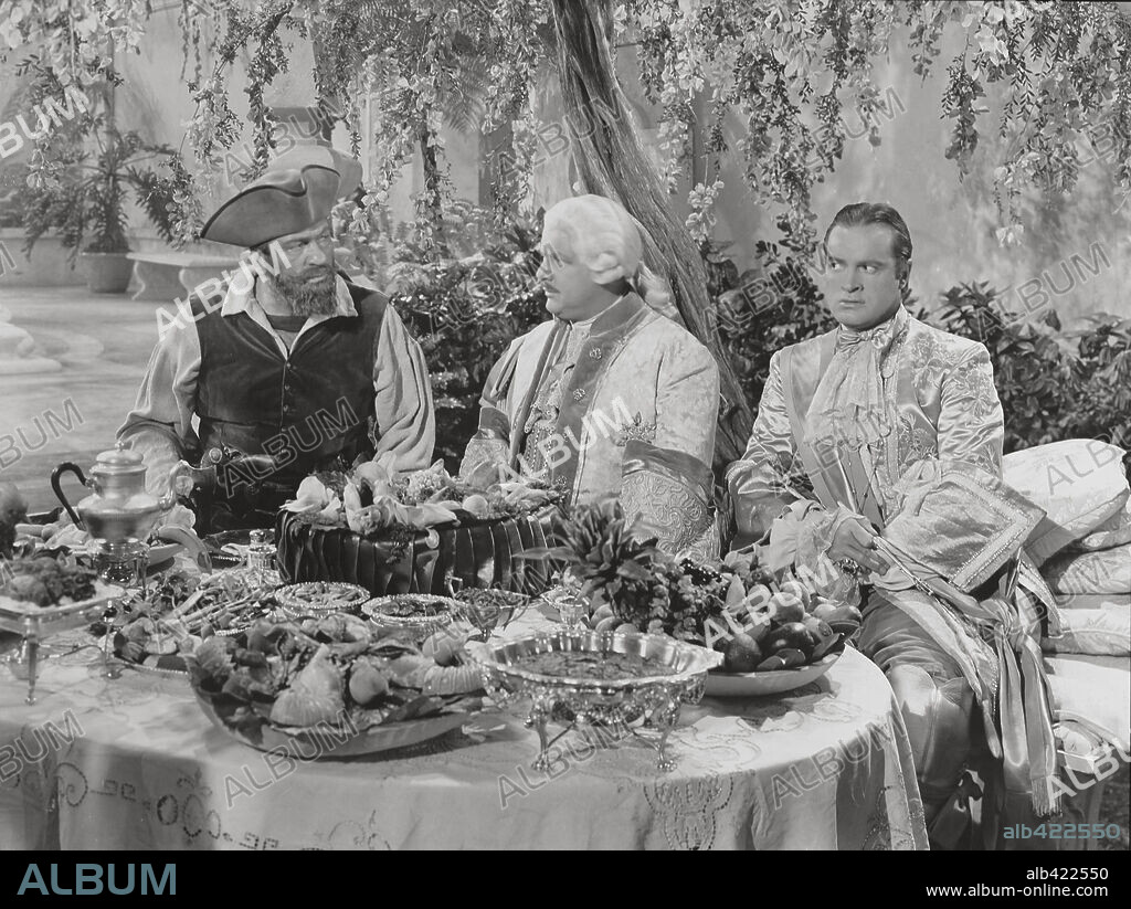 BOB HOPE, VICTOR McLAGLEN and WALTER SLEZAK in THE PRINCESS AND THE PIRATE, 1944, directed by DAVID BUTLER. Copyright RKO.