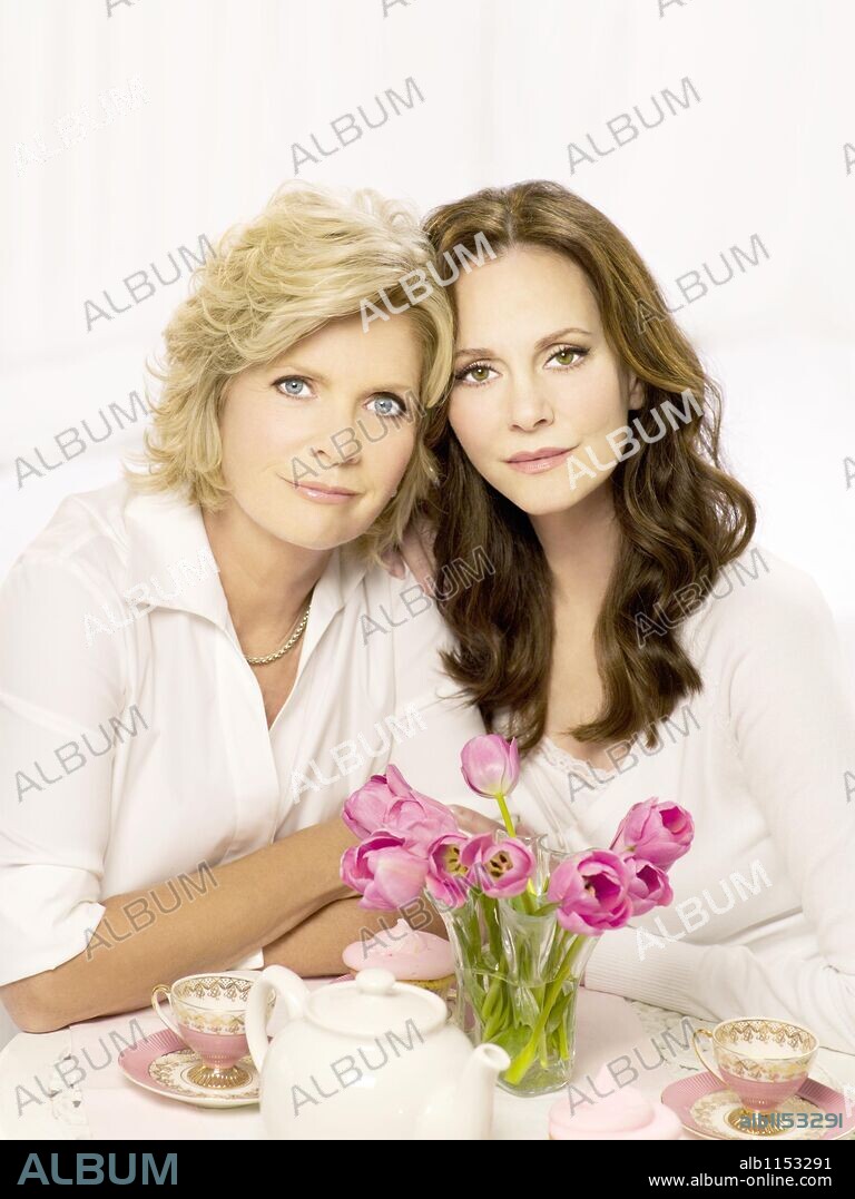LESLEY ANN WARREN and MEREDITH BAXTER in BOUND BY A SECRET-TV, 2009, directed by DAVID S. CASS SR.. Copyright LARRY LEVINSON PRODUCTIONS.