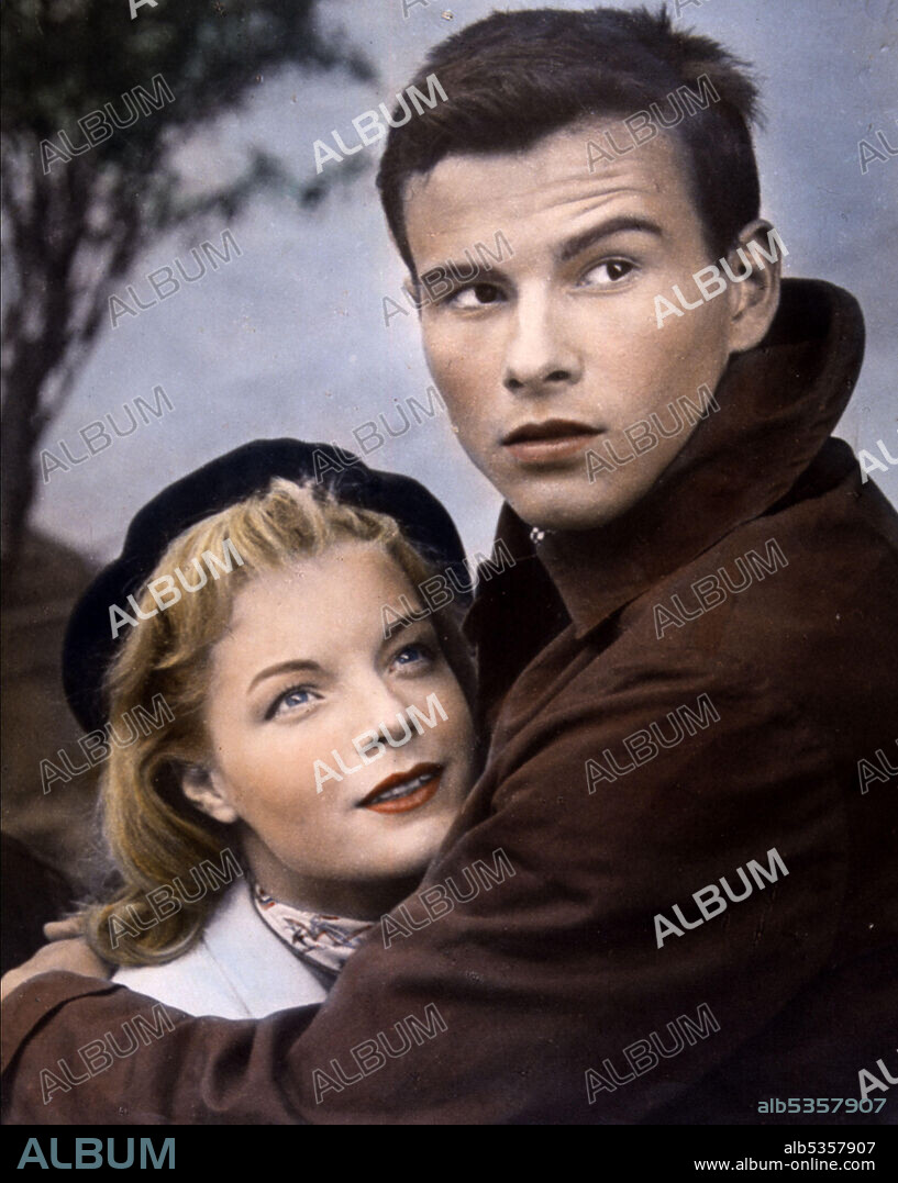 HORST BUCHHOLZ y ROMY ROSEMONT en MONPTI, 1957, dirigida por HELMUT KAUTNER. Copyright Neue Deutsche Filmgesellschaft (NDF)
Family Pictures Film.