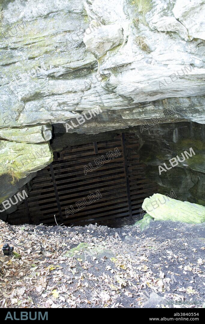 Aeolus Cave, Vermont