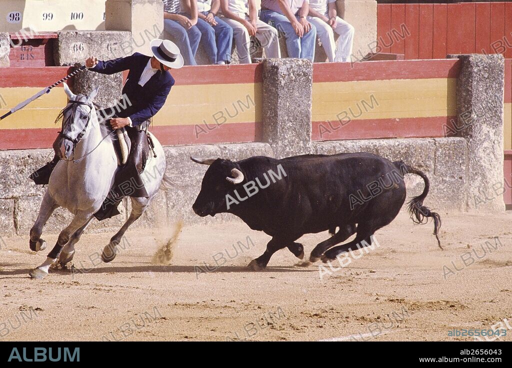 DOMECQ , LUIS  REJONEADOR ESPAÑOL;.