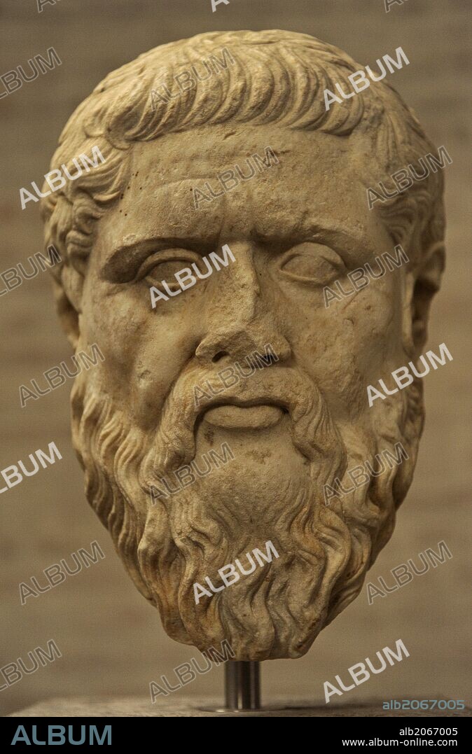 PLATON (-428 a-347). Filósofo griego. Funda en el-387 La Academia. Escultura. Glyptothek. Munich. Europa.