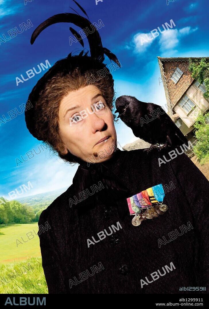 EMMA THOMPSON in NANNY MCPHEE AND THE BIG BANG, 2010, directed by SUSANNA WHITE. Copyright UNIVERSAL PICTURES.