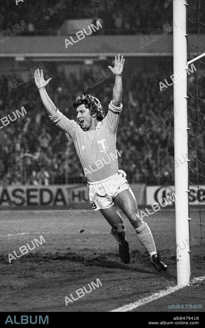 Malmö 19781101. Malmö FF i Europacupen 1978/1979. Tore Cervin jublar efter ett mål i matchen mot Dynamo Kiev. Foto: Torbjörn Andersson / EXP / TT / Kod: 4 . ** AFTONBLADET OUT **.