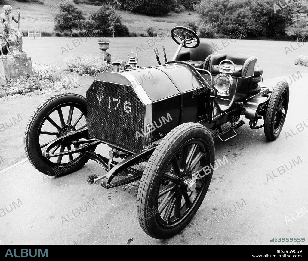 1903 Mercedes 60 hp. This 60hp 9.2 litre Mercedes was one of the fastest cars of its day. Only five 60 hp Mercedes remain in the world. Like many cars of its day it features chain, rather than shaft drive.