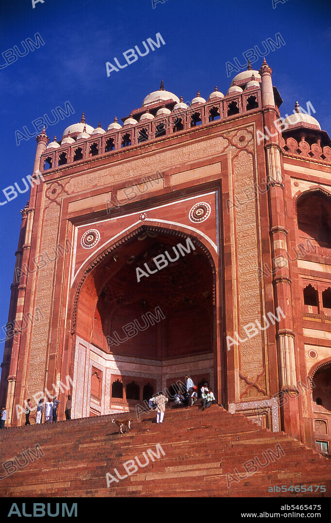 Buland Darwaza (Victory Gate) is set into the south wall of the congregational mosque, the Jama Masjid (Friday Mosque). This impressive gate is 54 metre high and was added in 1576-1577, five years after the completion of the mosque. The 'victory' commemorates Emperor Akbar's successful Gujarat campaign. Fatehpur Sikri (the City of Victory) was built during the second half of the 16th century by the Emperor Akbar (r. 1556-1605). It was the capital of the Mughal Empire for 10 years.