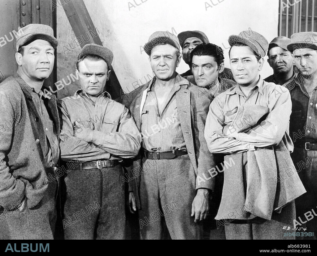 GEORGE RAFT and JAMES CAGNEY in EACH DAWN I DIE, 1939, directed by WILLIAM KEIGHLEY. Copyright WARNER BROTHERS.