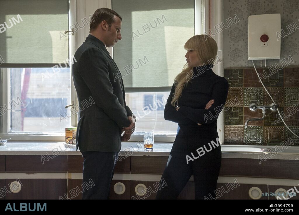 JENNIFER LAWRENCE y MATTHIAS SCHOENAERTS en GORRION ROJO, 2018 (RED SPARROW), dirigida por FRANCIS LAWRENCE. Copyright CHERNIN ENTERTAINMENT.