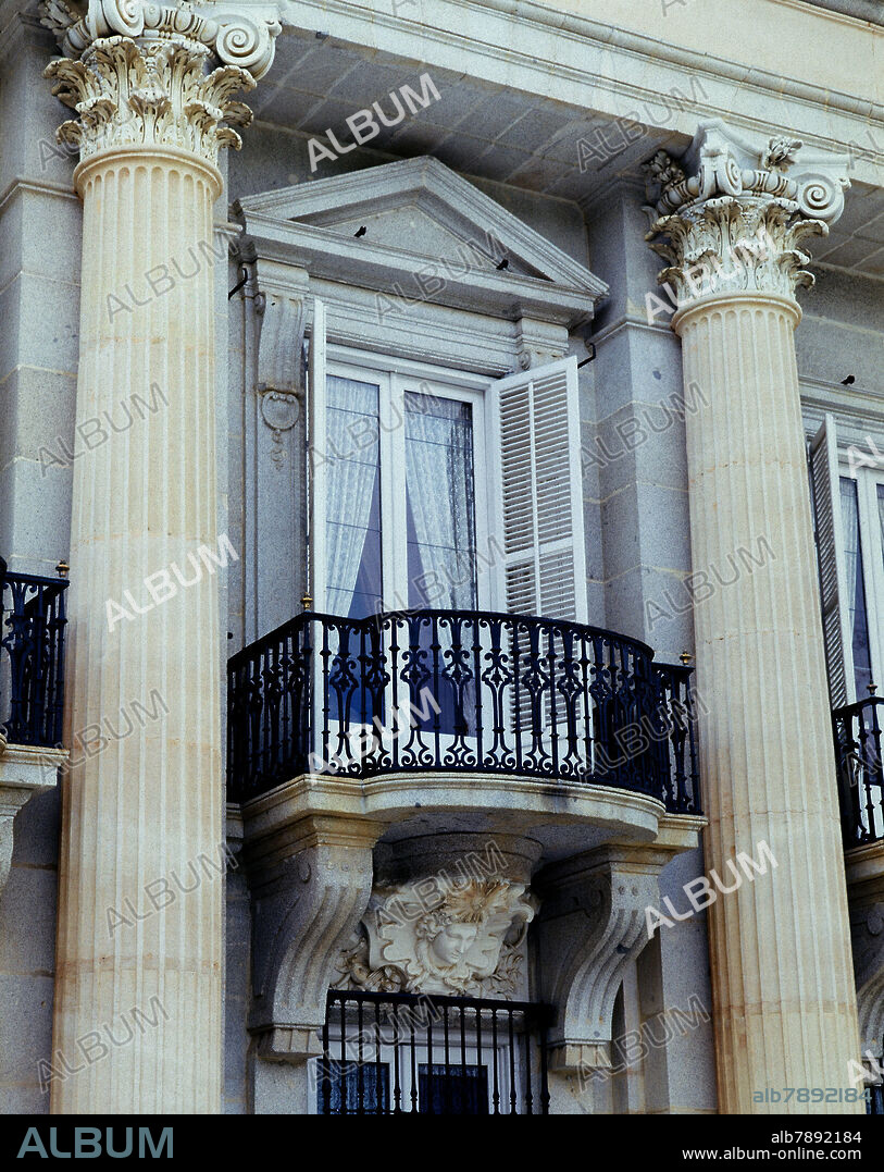ARDEMANS TEODORO. BALCON DE PALACIO.