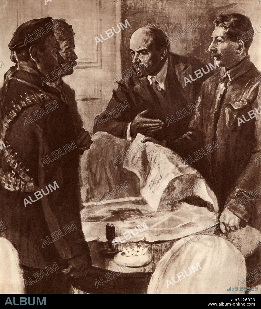 Rusia. Vladimir Lenin (1870-1924) y Iosif Stalin (1879-1953) en una reunión del Comité revolucionario en el Instituro Smolny de Petrogrado. Año 1937.