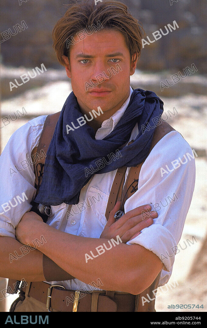 BRENDAN FRASER en LA MOMIA, 1999 (THE MUMMY), dirigida por STEPHEN SOMMERS. Copyright UNIVERSAL PICTURES.